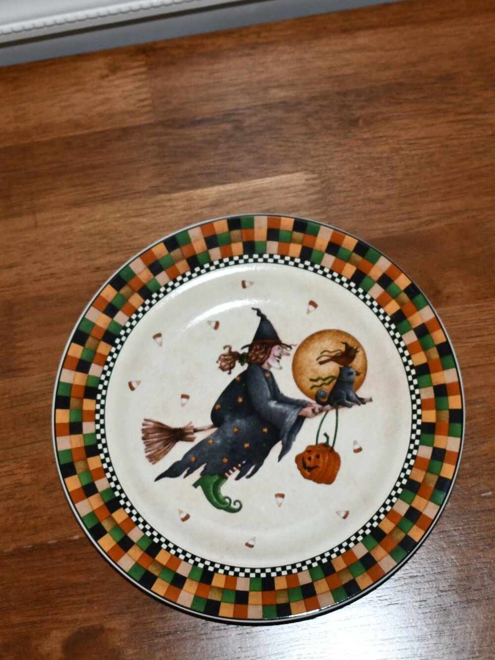 Vtg Debbie Mumm Witch Plate Halloween Americana Salad Lunch Dessert Sakura 1998